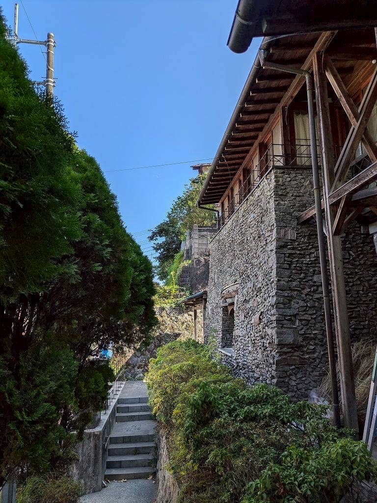 「美の基準」をめぐる | 背戸道を歩き、真鶴の「美」に出会う旅